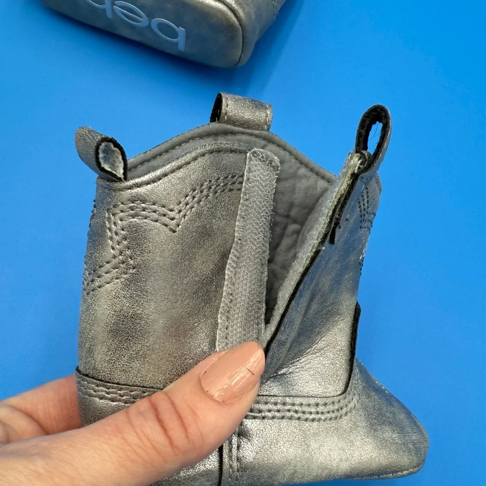 Bebe baby boots size 2‎